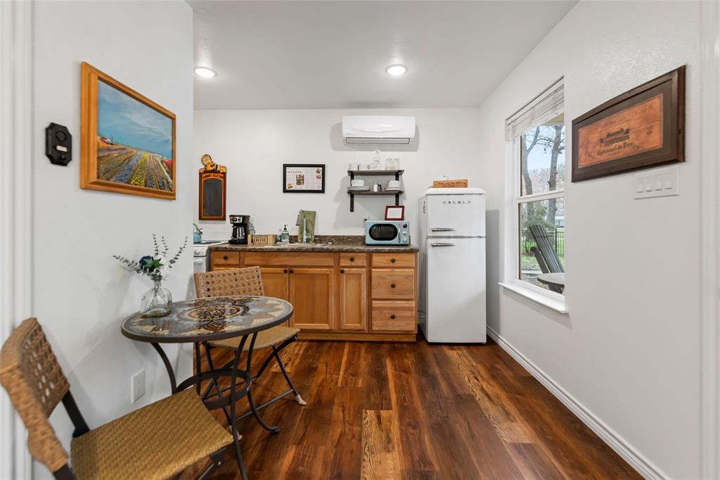 Oak Lane Sub - Residential