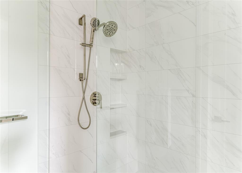 Preston Hollow Village Ph Three - Residential