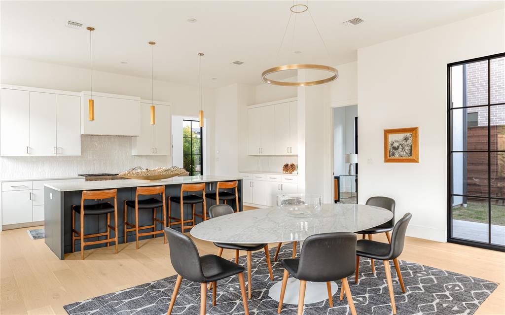 Preston Hollow Village Ph Three - Residential