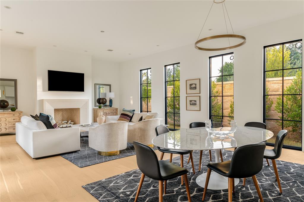 Preston Hollow Village Ph Three - Residential