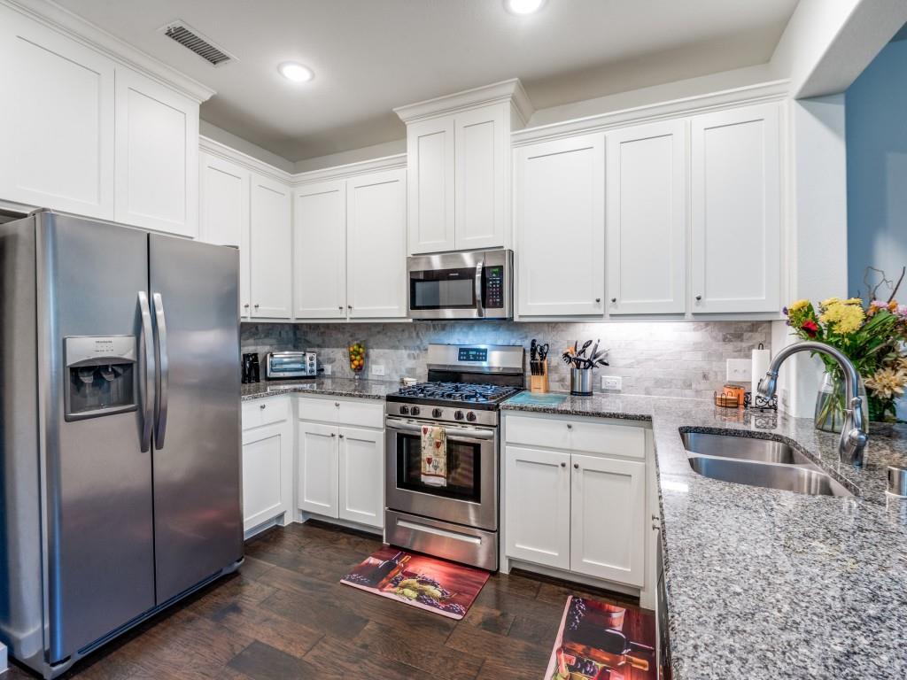 Ridge View Twnhms - Residential