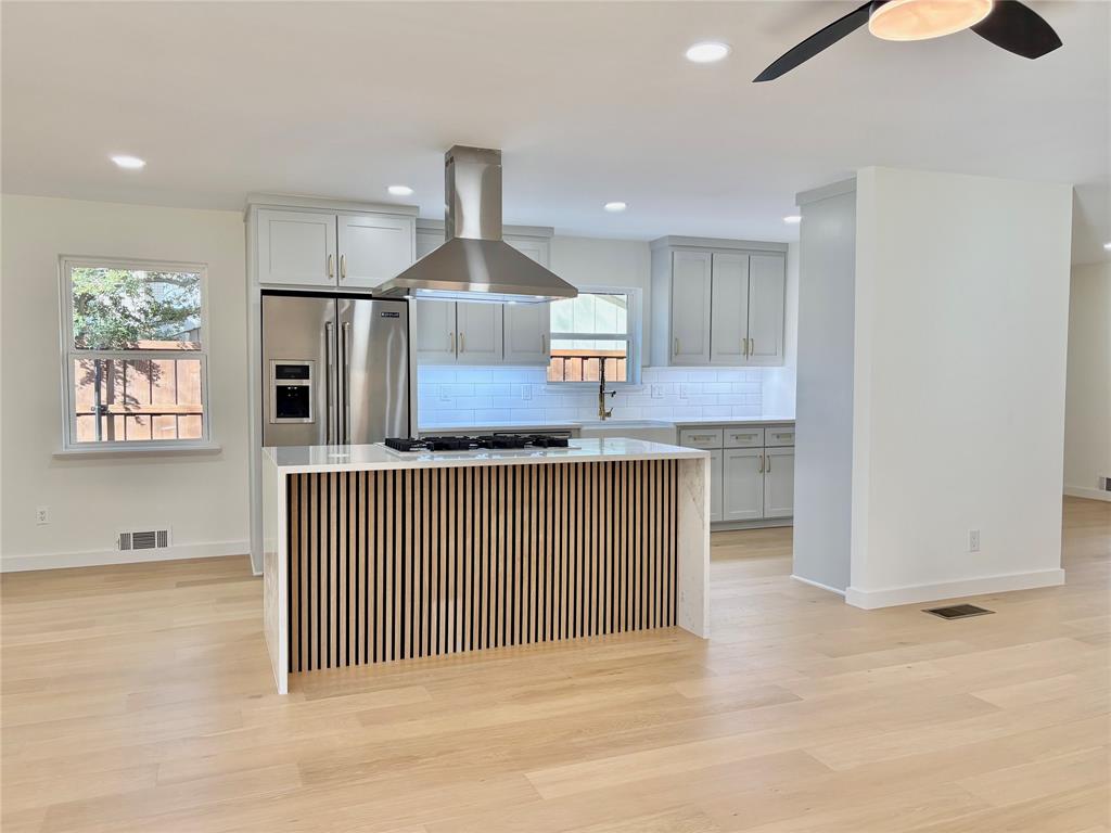 9920 Greenfield Drive