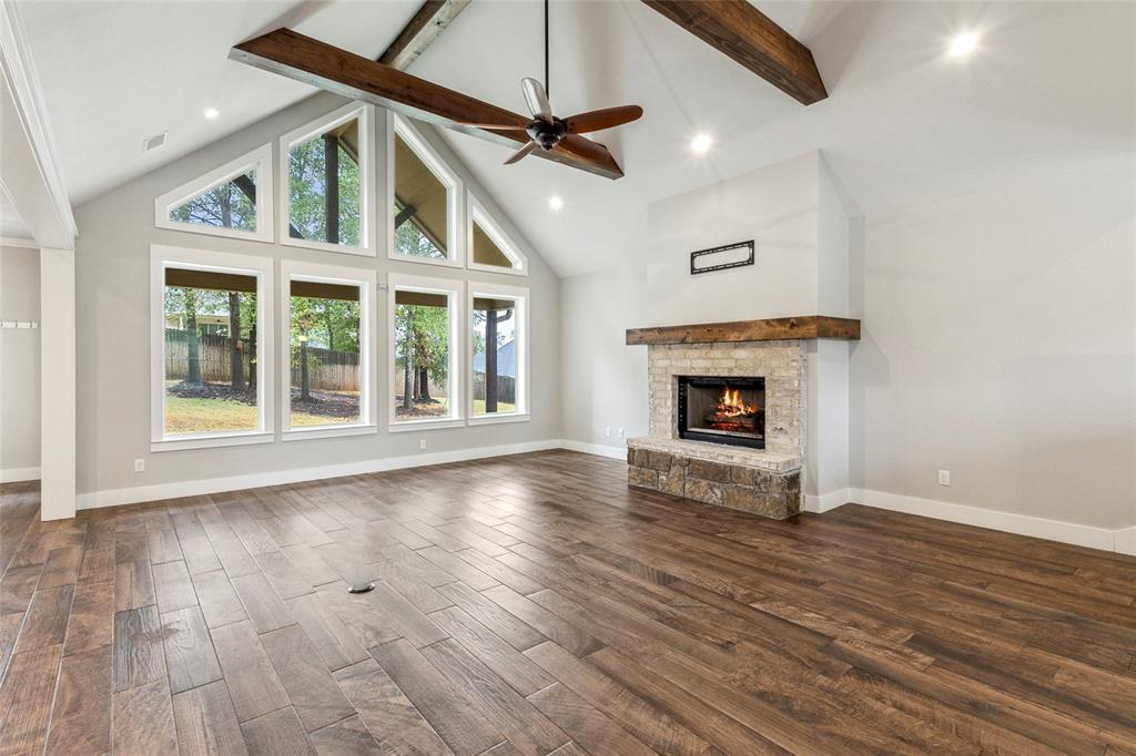 12090 Hackberry Hollow