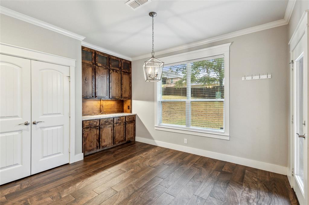 12090 Hackberry Hollow