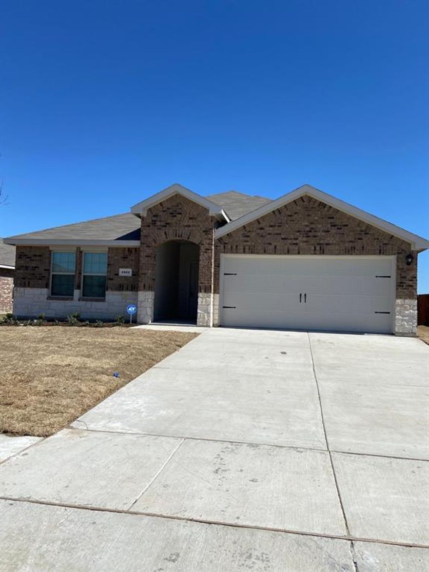 MOVE IN READY! Gorgeous, 2022 single story in Magnolia Pointe subdivision, with beautiful stone and brick elevation in a premium size lot (No neighbors in the back). Inside you will find 4 bedrooms (carpeting in all bedrooms), 2 full baths and 2 car garage (with Epoxy floors). Upgrades include laminate flooring throughout main living areas, open layout, Gourmet kitchen with spacious eating area, granite countertops and large cabinets, stainless appliances (include refrigerator), electric range, microwave, dishwasher. HUGE backyard and expansive covered patio area making entertaining a breeze, wood natural fence with metal posts, natural paint tones. Master bedroom offers an ensuite bath with a generously-sized waking-in closet.