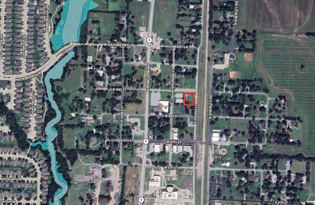211 N Riggins