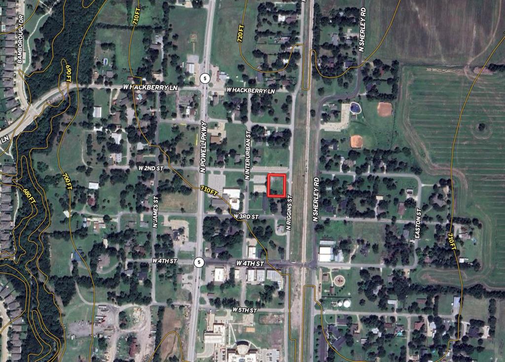 211 N Riggins