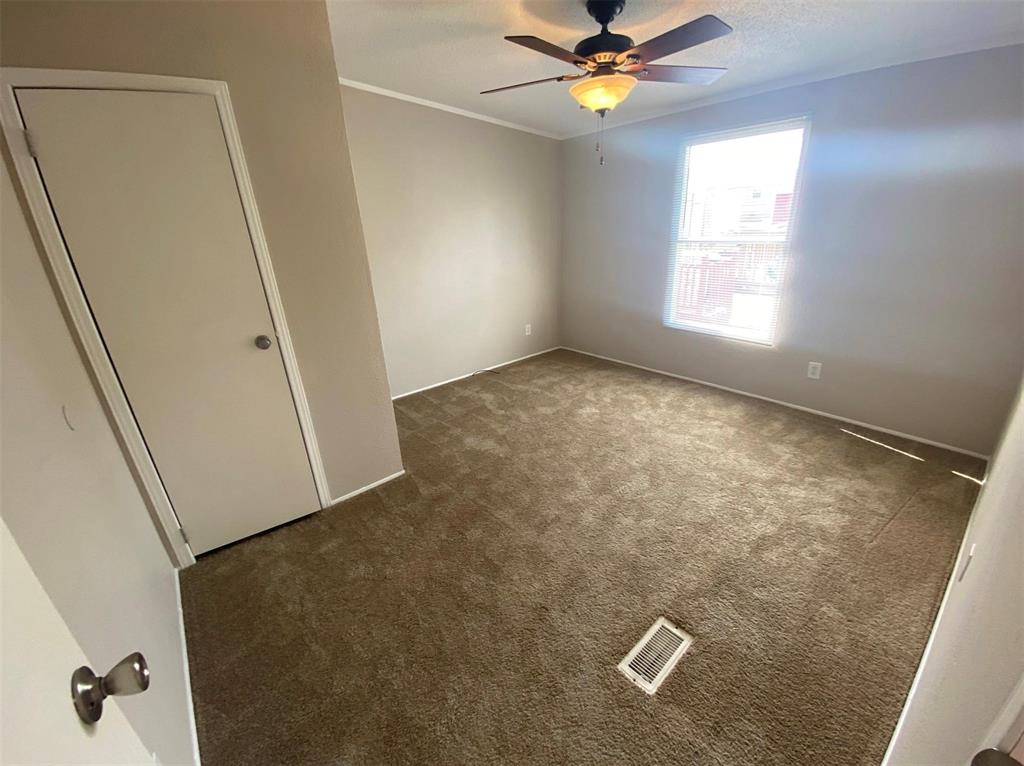 Lexington Place Mhp - Residential Lease