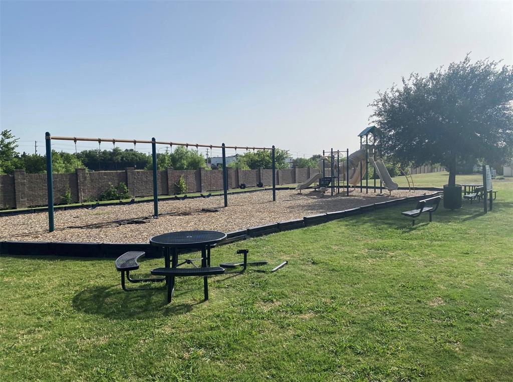 Lexington Place Mhp - Residential Lease