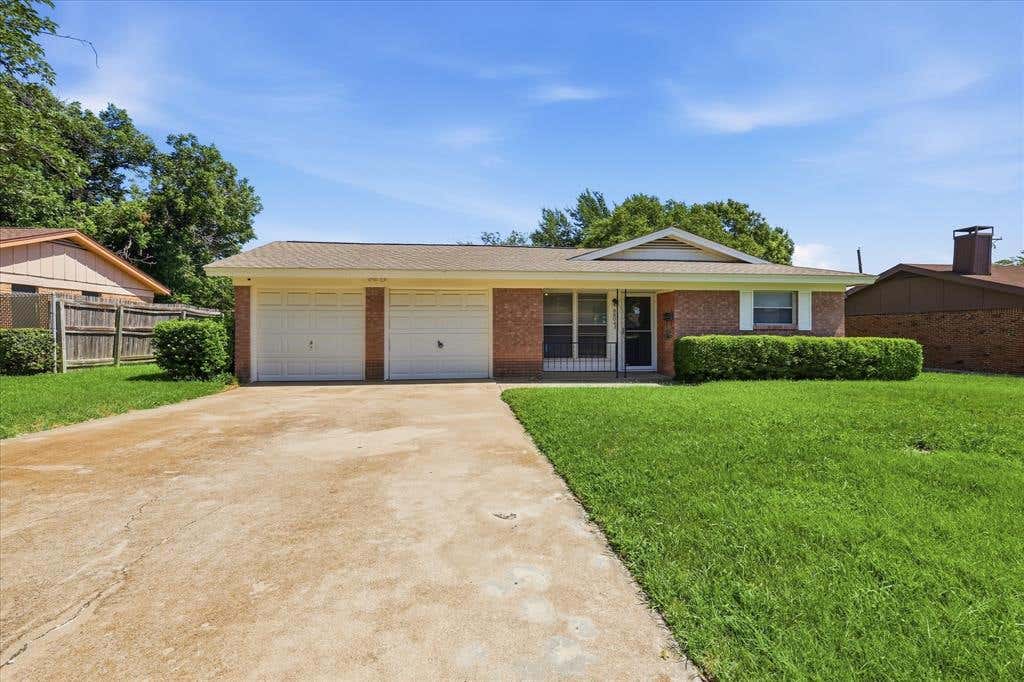 Photo of 8804 Myra Street, White Settlement, TX 76108 (MLS # 21281040)