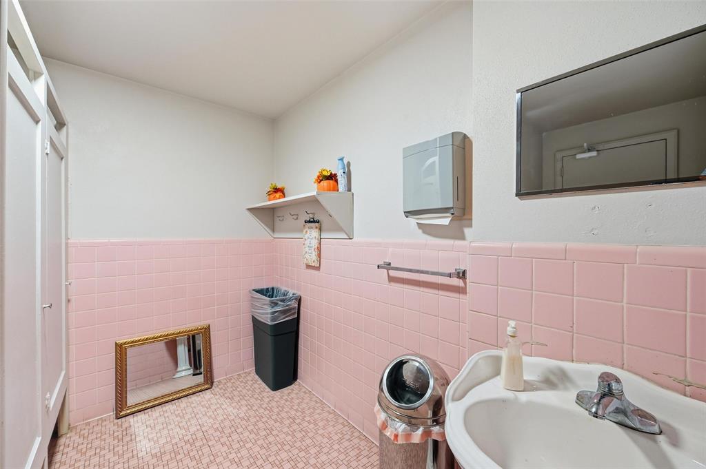 North Fort Worth - Commercial Sale