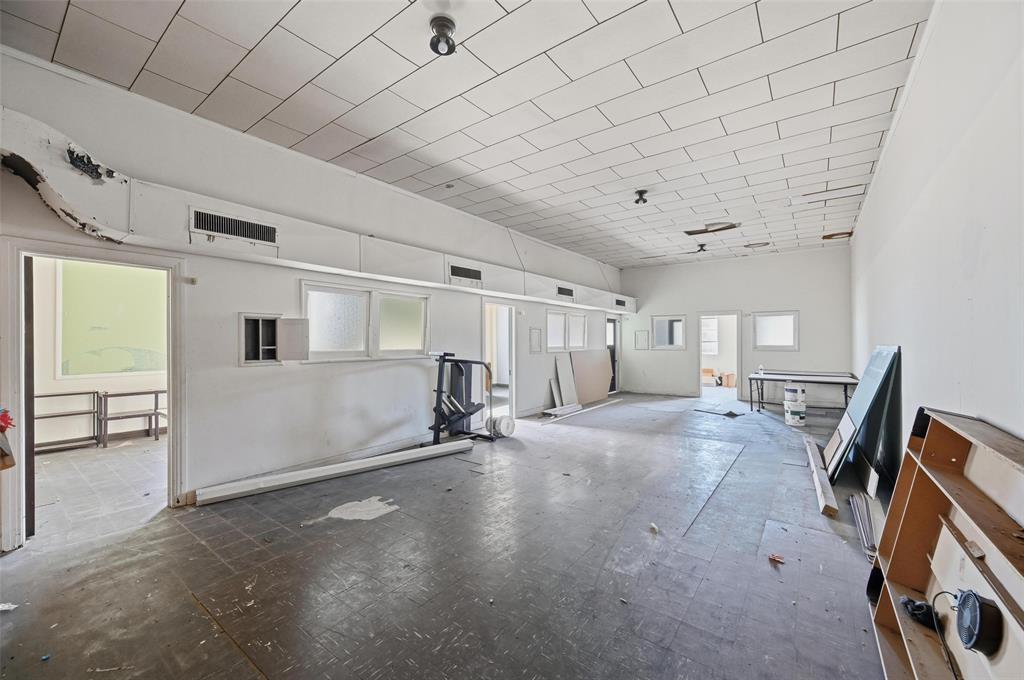 North Fort Worth - Commercial Sale