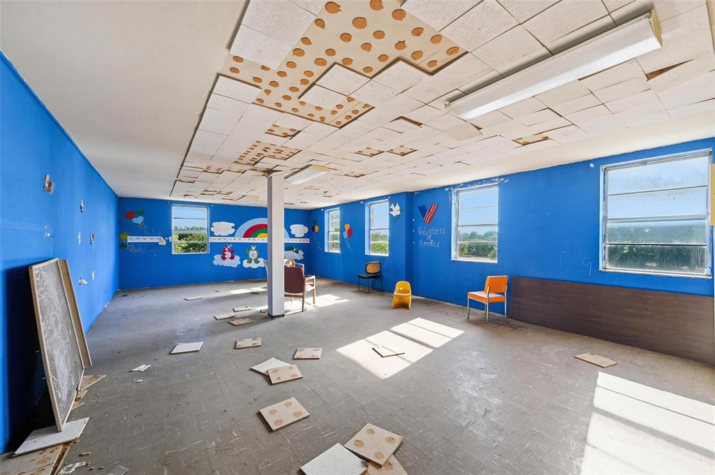 North Fort Worth - Commercial Sale