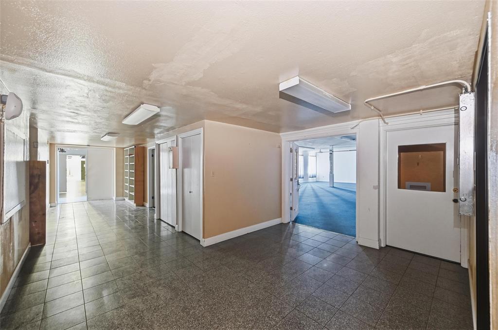 North Fort Worth - Commercial Sale