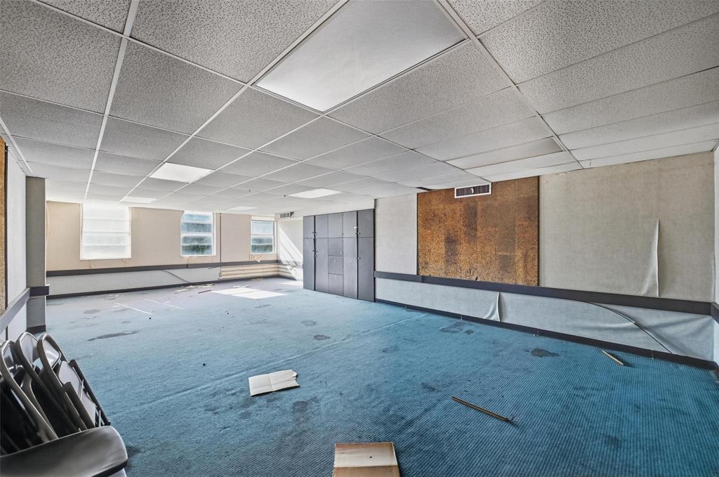 North Fort Worth - Commercial Sale