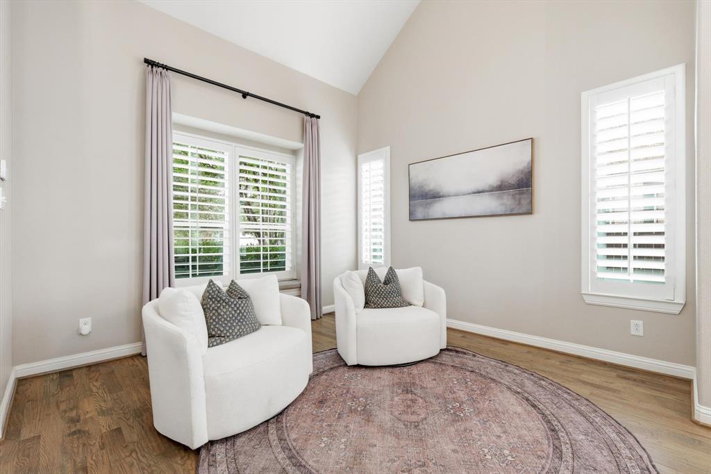 4001 Silk Vine Court