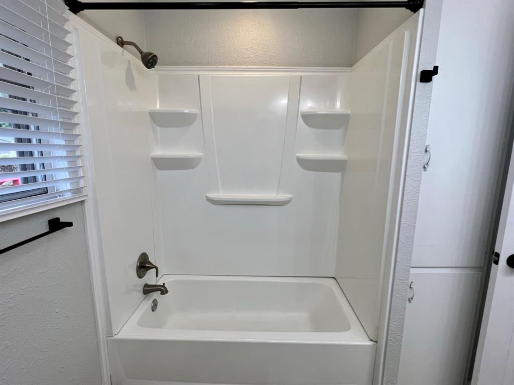 Windwood Place Add - Residential