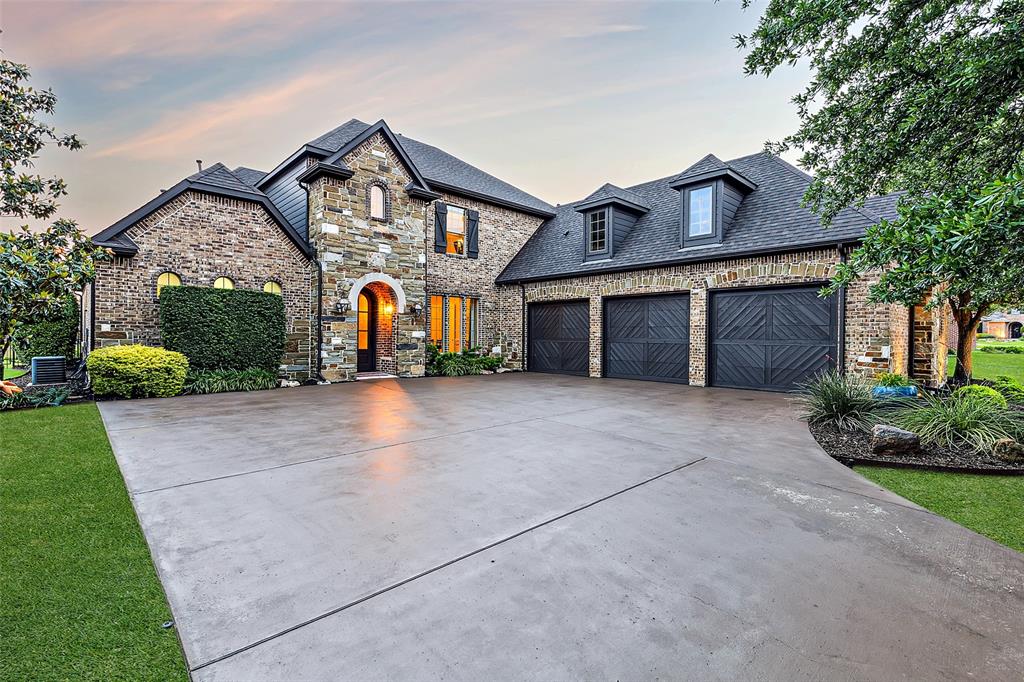809 White Buffalo Lane