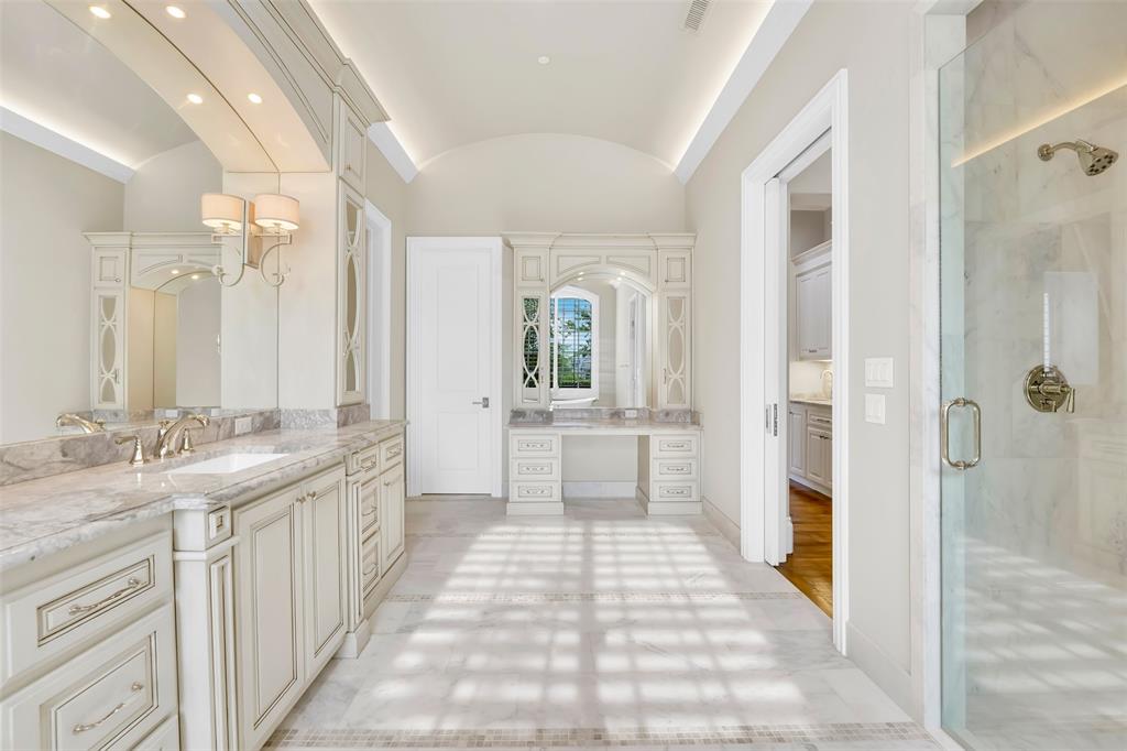 Bluffs At Chapel Creek The - Residential