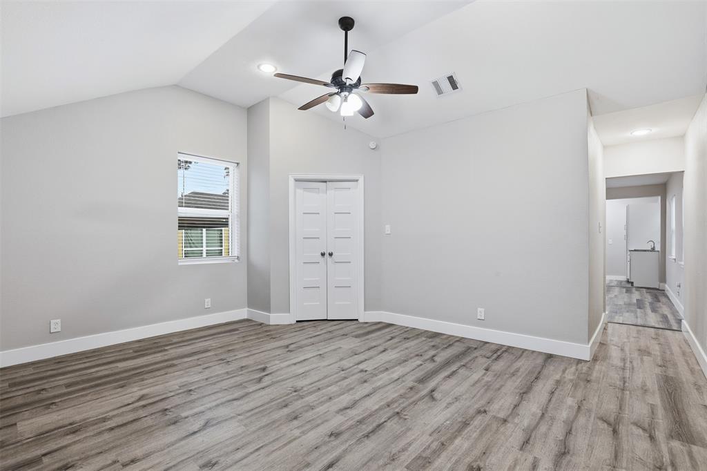 Kessler Plaza - Residential