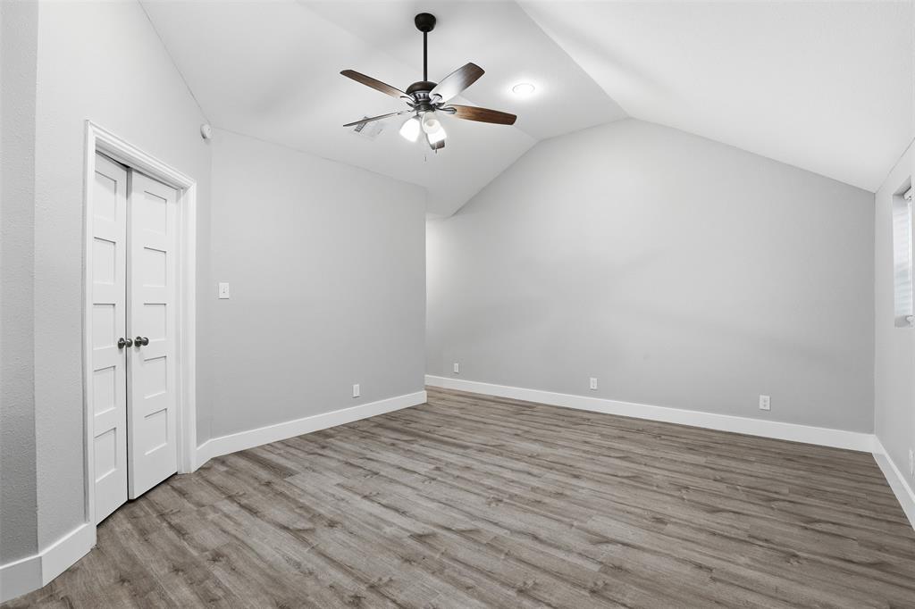 Kessler Plaza - Residential