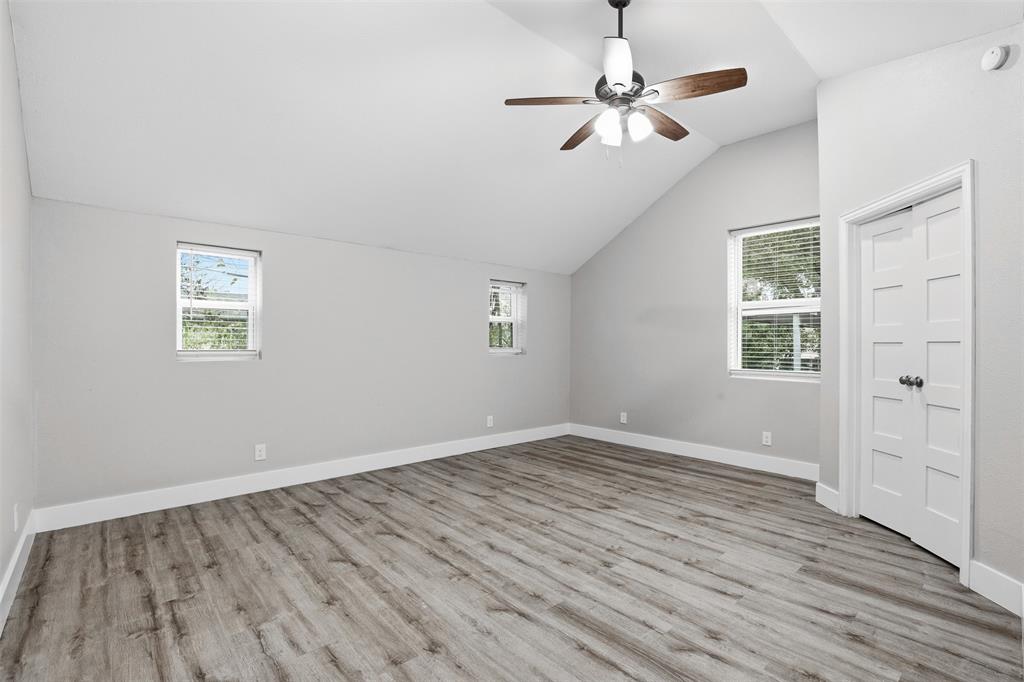 Kessler Plaza - Residential