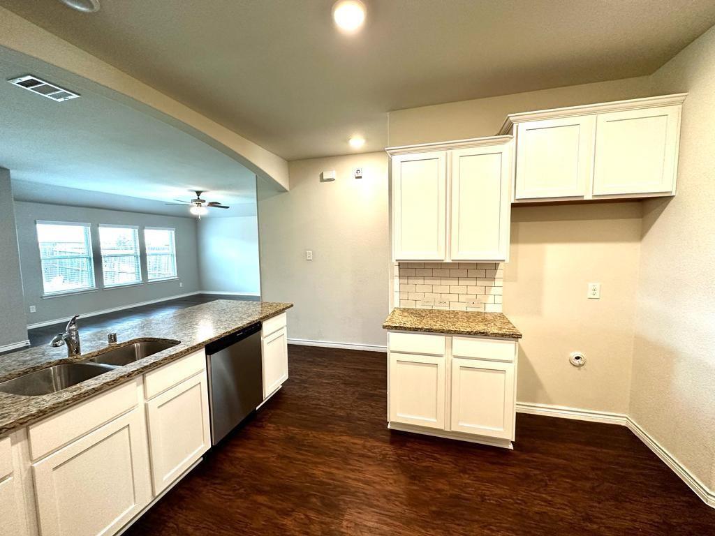 Union Square Ph 2 - Residential Lease