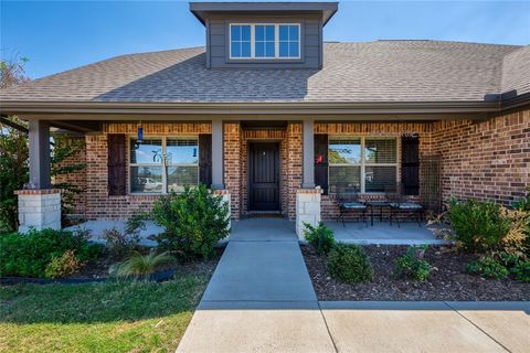 Single Family Residence in Springtown TX 3841 J E Woody Road.jpg