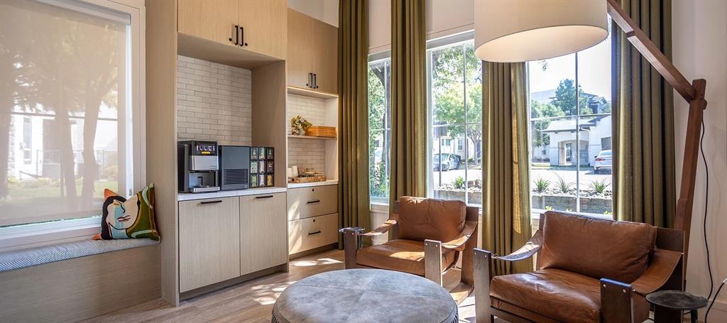 ALTA FRISCO - Residential Lease