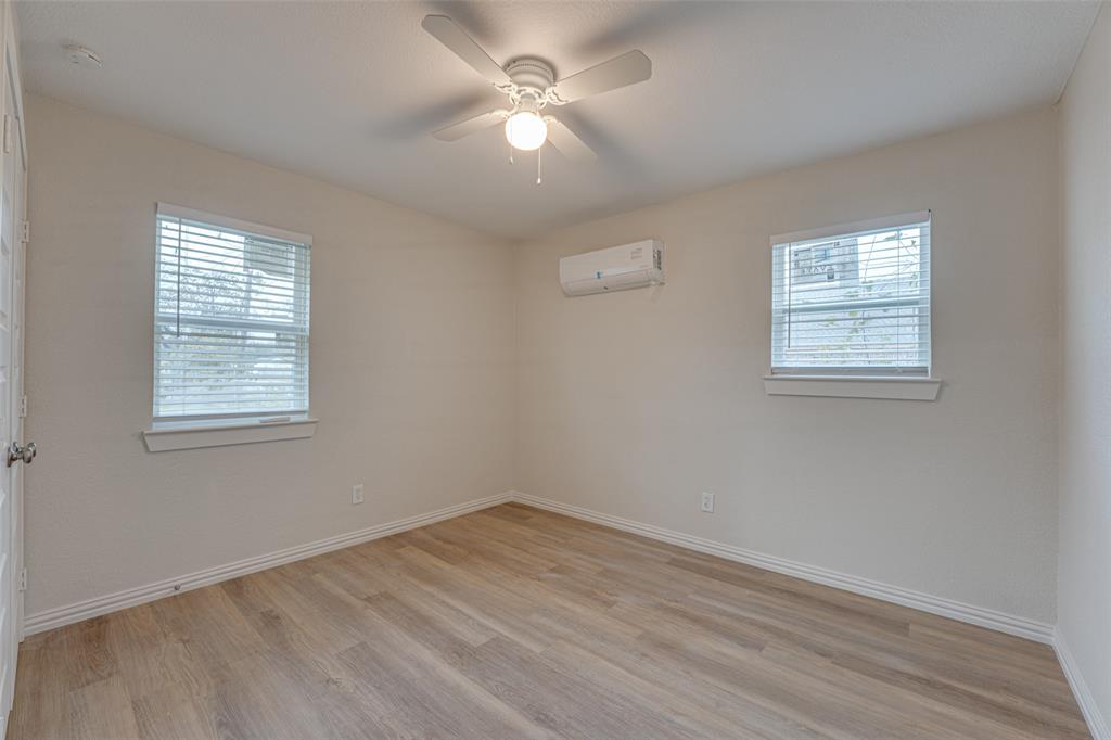 Fairview Ennis-Rev - Residential