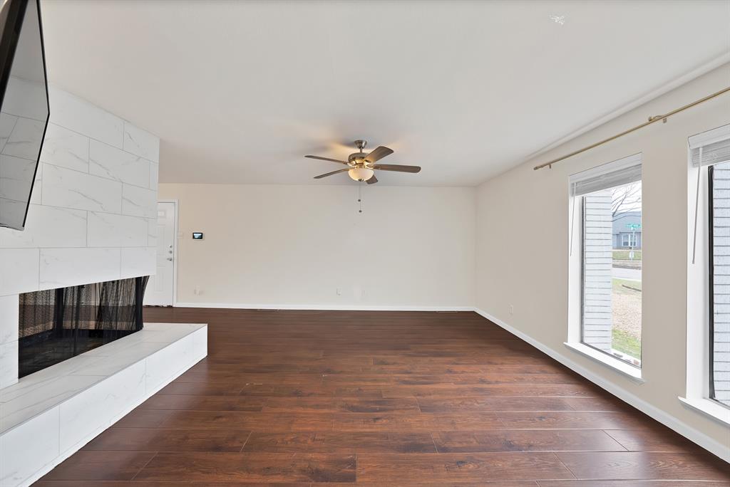 Country Club Fairways - Residential