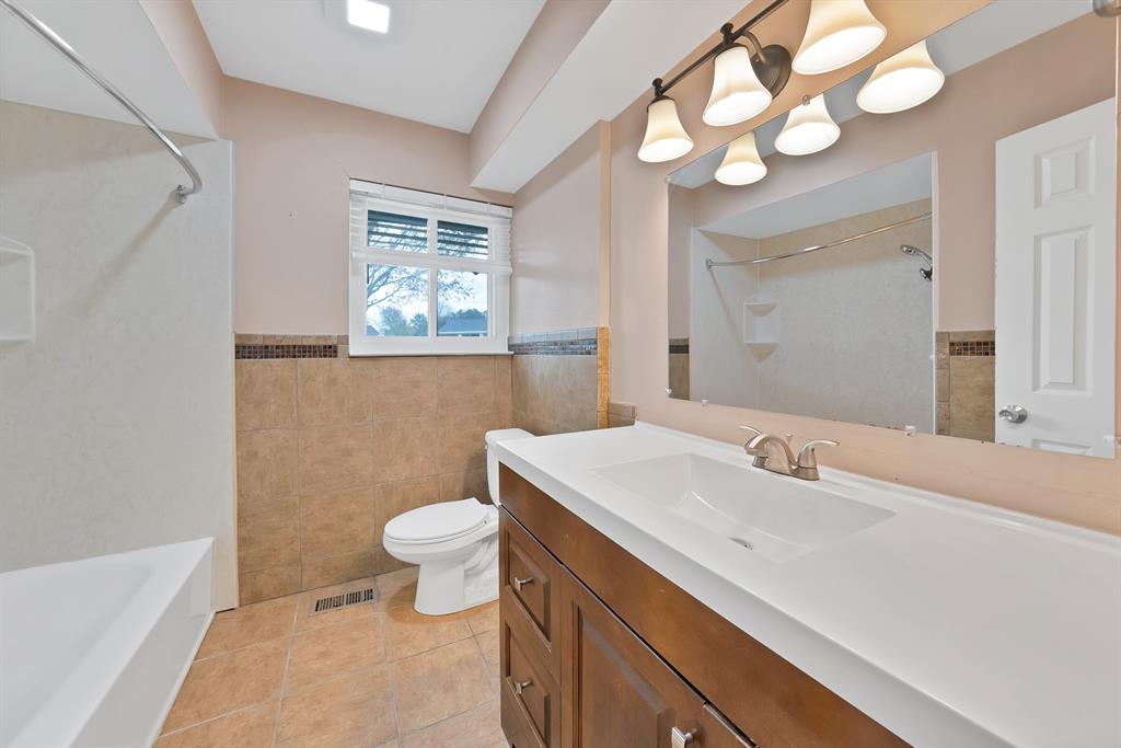 Country Club Fairways - Residential