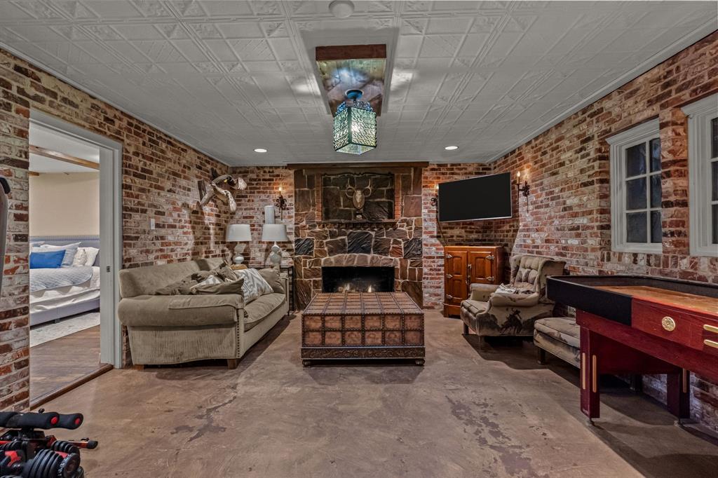 Crestwood Add - Residential