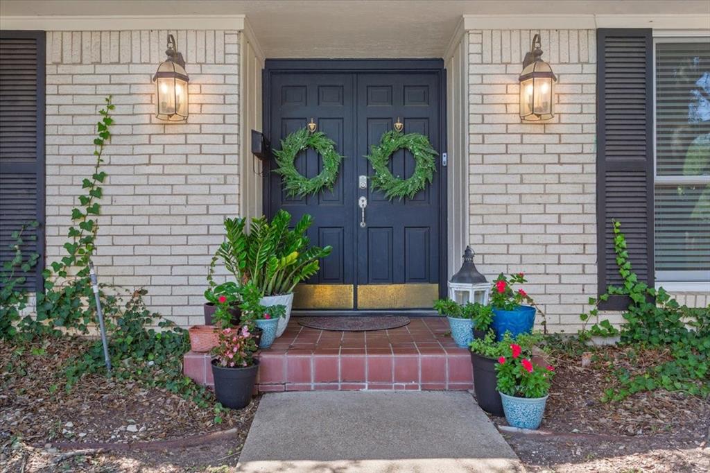 2649 Woodmont Circle