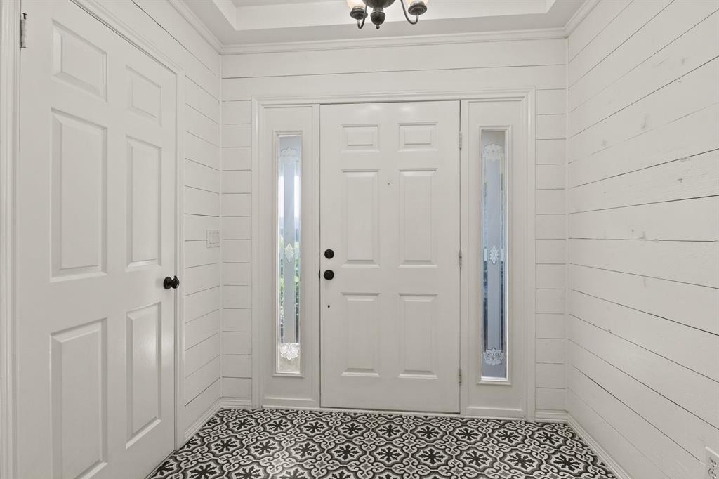 2713 Sleepy Hollow