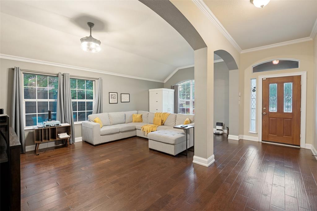 12236 Foothill Lane
