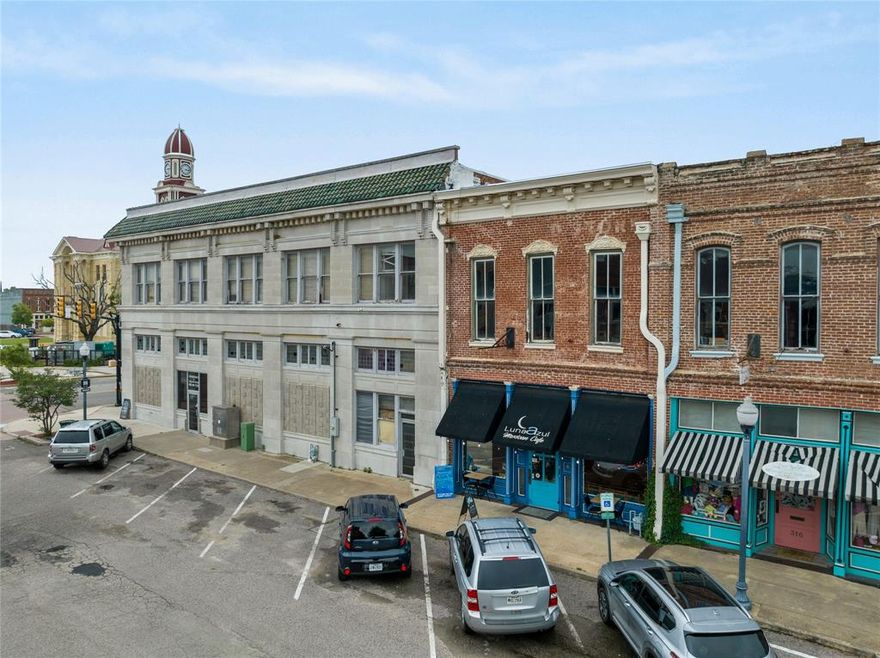 Are you in search of a commercial building in the fast growing downtown area of Bonham, TX? This property, situated on Main Street, offers significant potential. It encompasses two stories, with 2500 sq ft on each floor. The building functions as a restaurant, utilizing only the lower level. The range of possibilities for this property is extensive.