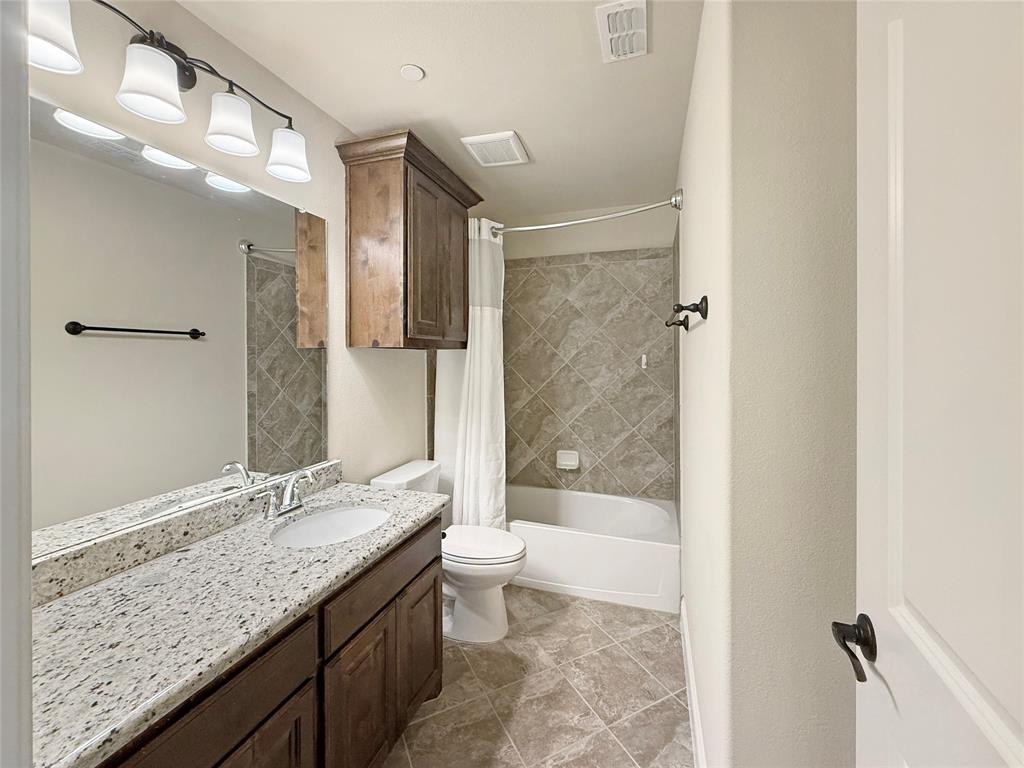 Residences At Jeans Creek, The - Residential Lease