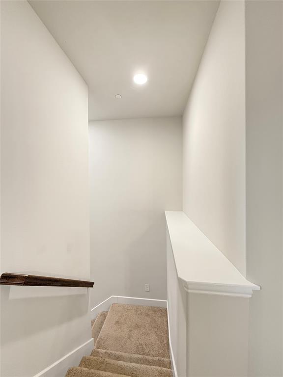 Residences At Jeans Creek, The - Residential Lease