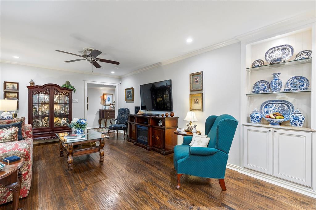 Carpenter Hollis - Residential