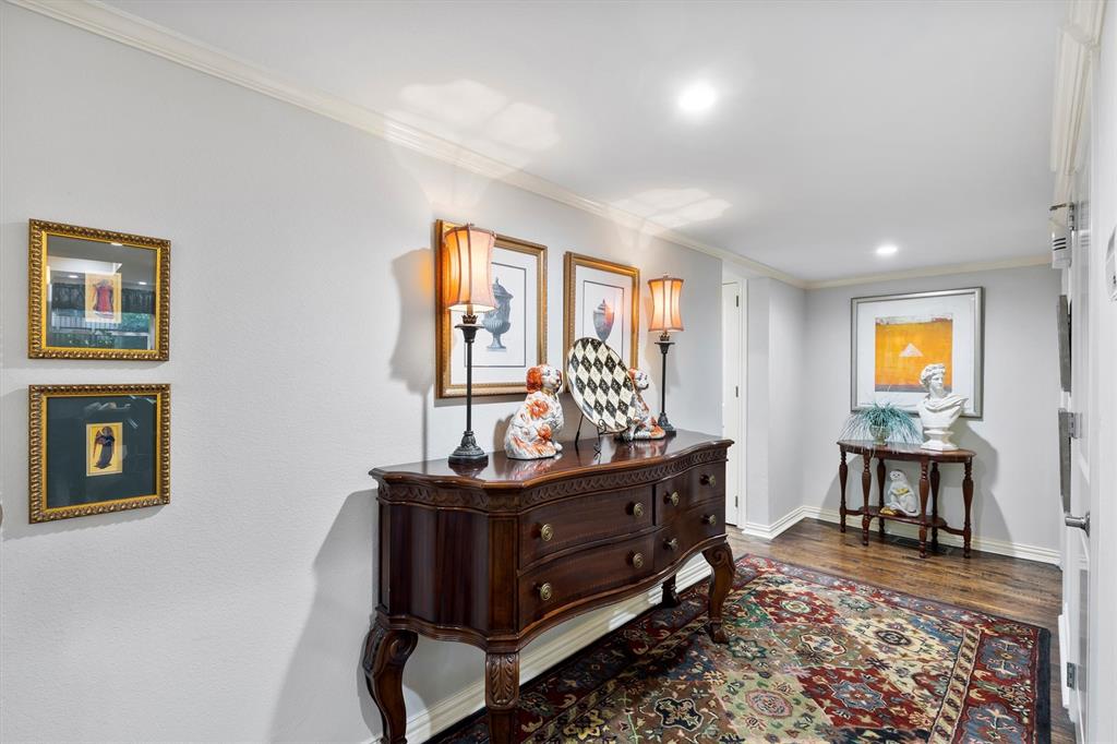 Carpenter Hollis - Residential