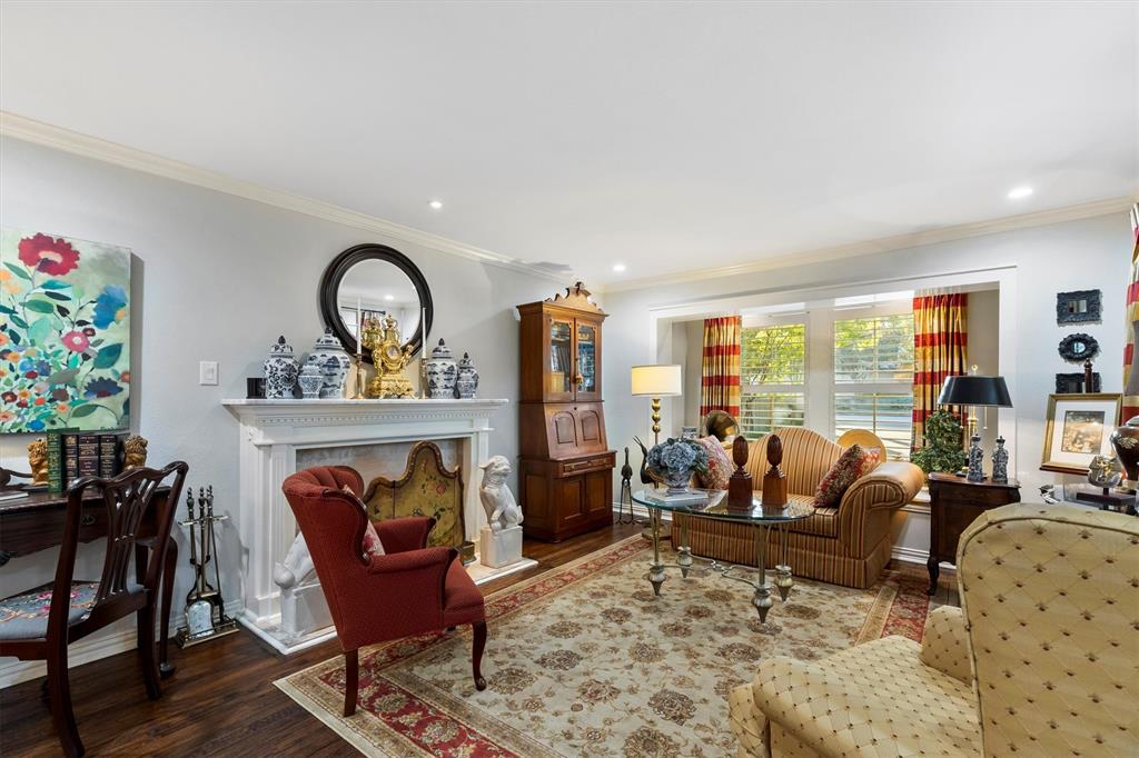 Carpenter Hollis - Residential