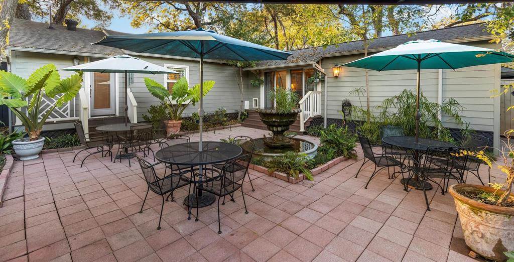 Carpenter Hollis - Residential