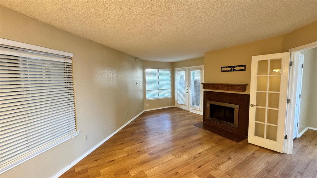 Arlington Oaks Condo - Residential Lease