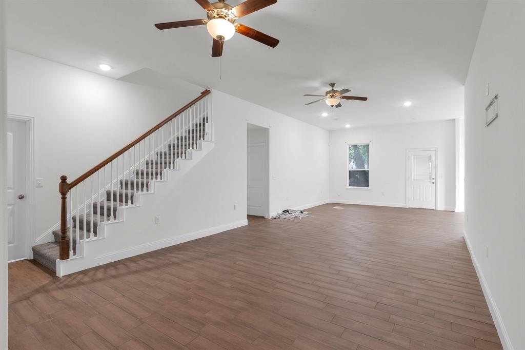 Spring Dell - Residential