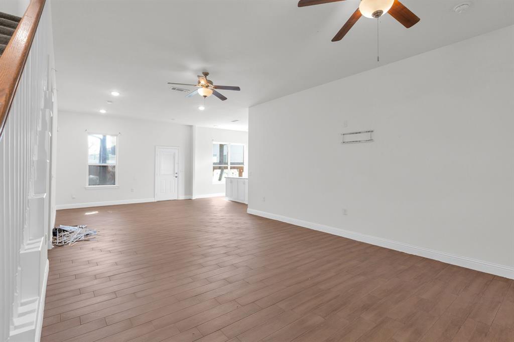 Spring Dell - Residential