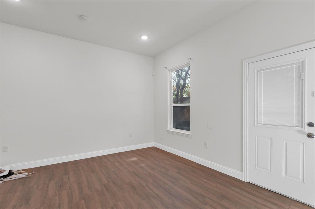 Spring Dell - Residential