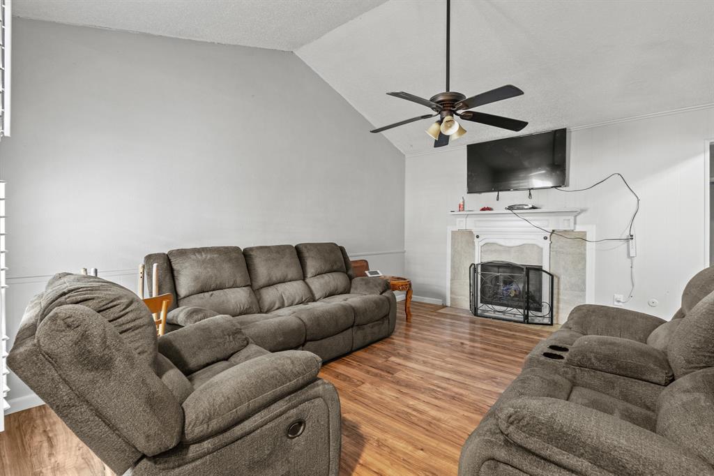 Gran Villa Twnhs - Residential