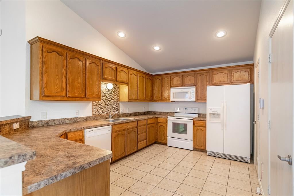 6037 Melanie Drive