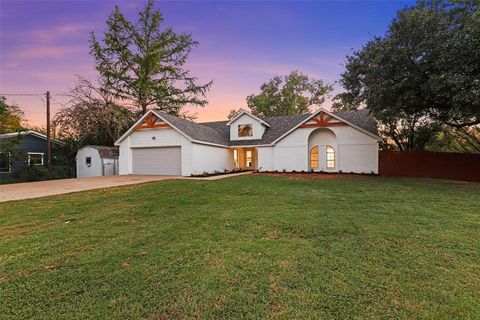 A home in Granbury